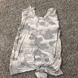 Camo colored girls large tank top